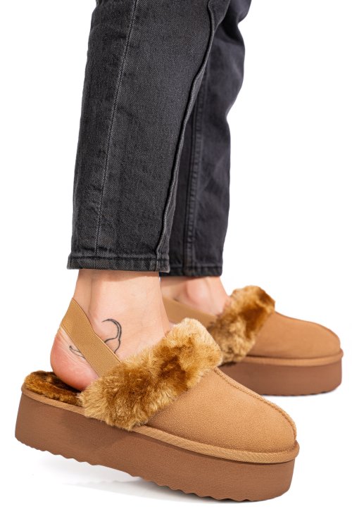 Barna fordított bőr csizma 1s7h255