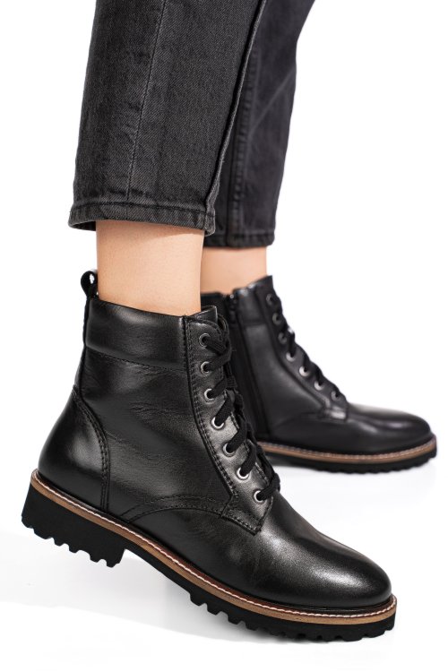 Fekete természetes bőr bakancs 8s7h589