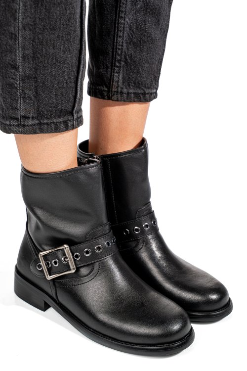 Fekete természetes bőr bakancs ss7hn5009