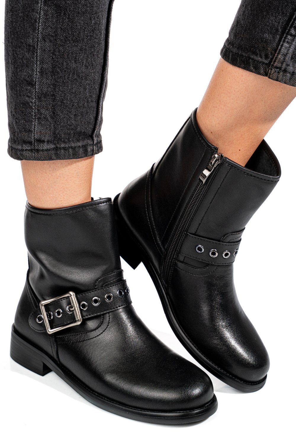 Fekete természetes bőr bakancs ss7hn5009