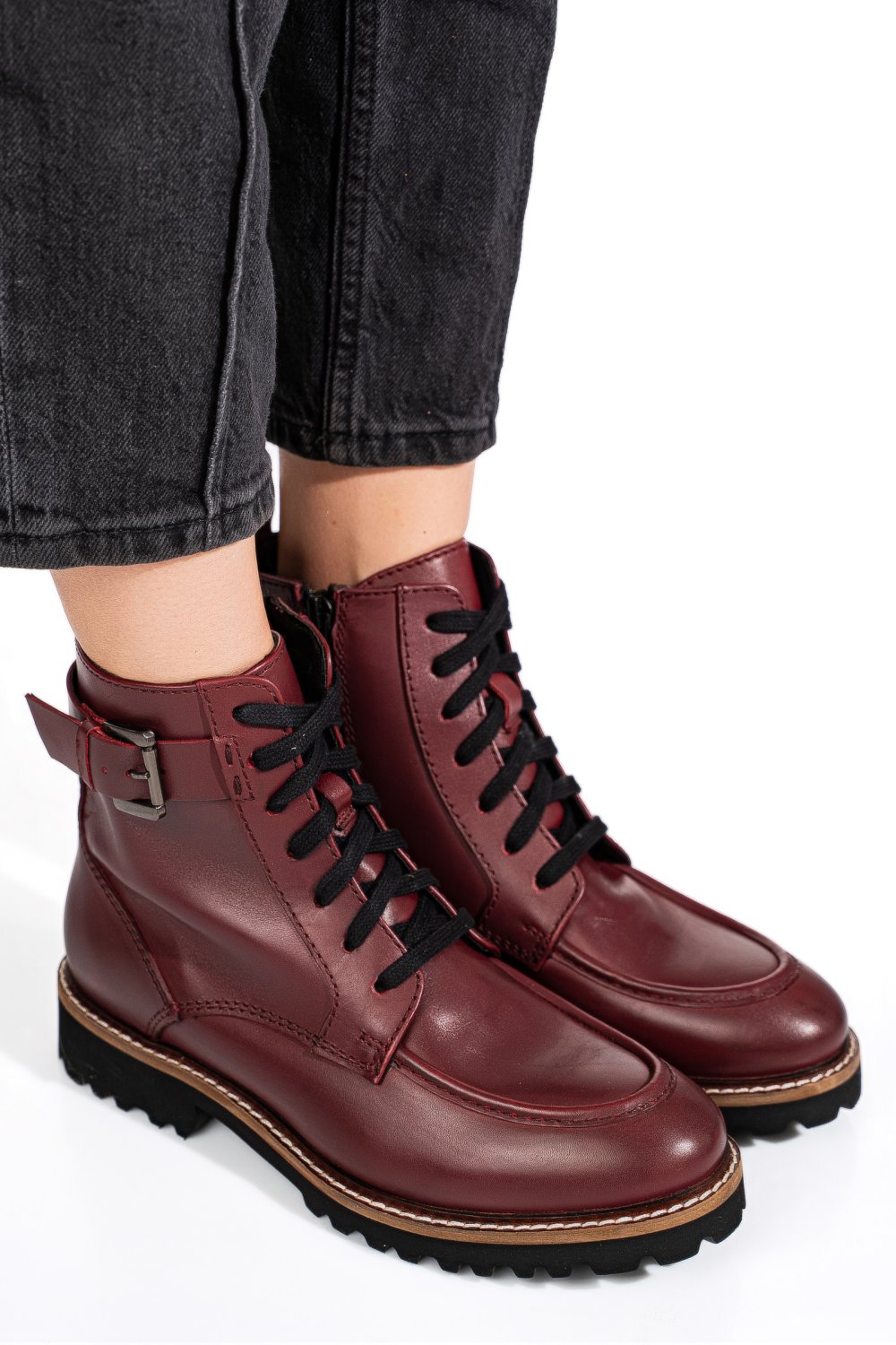 Barna természetes bőr bakancs 1s7h3025