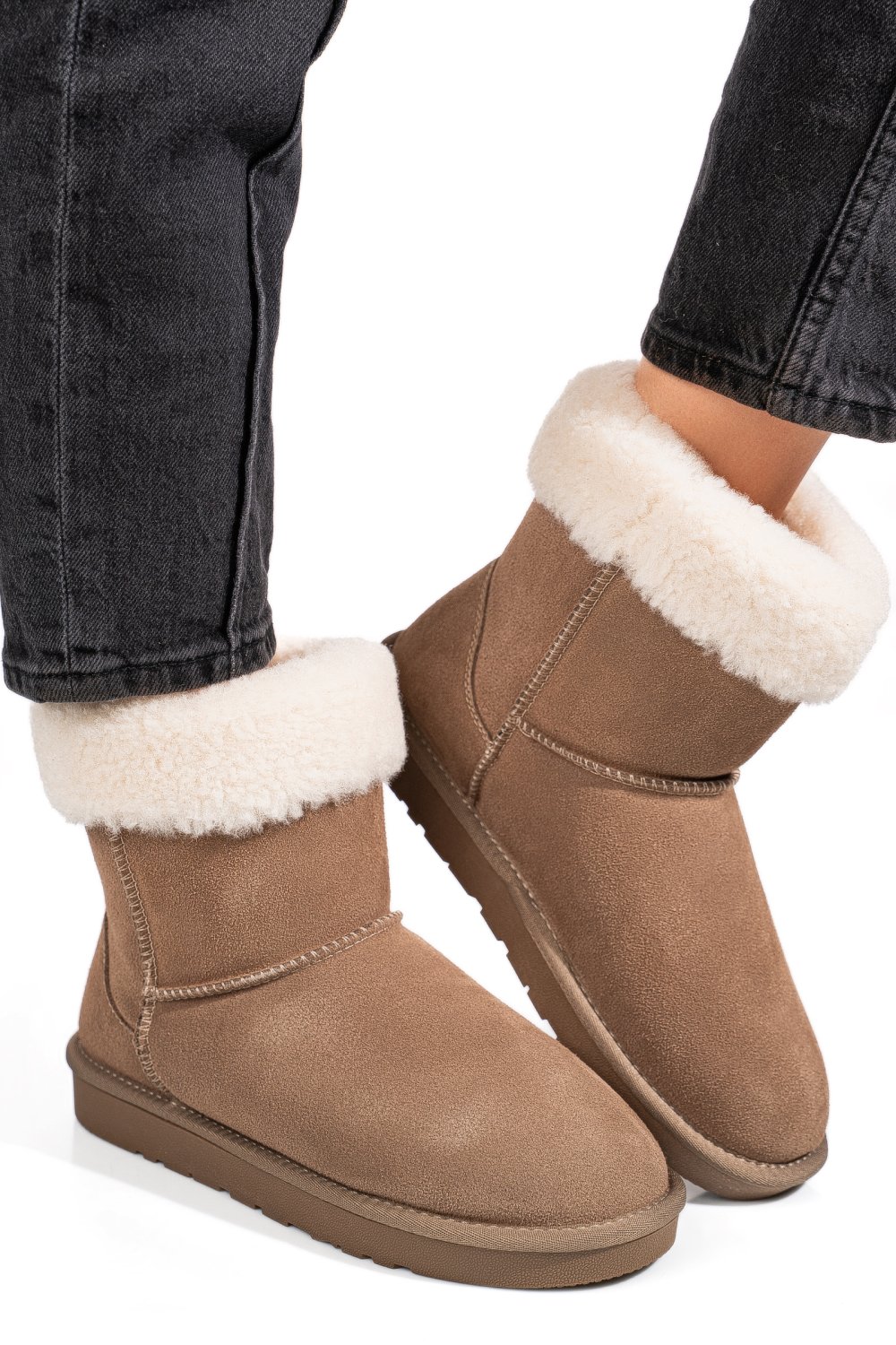 Bézs fordított bőr csizma 1s7h221