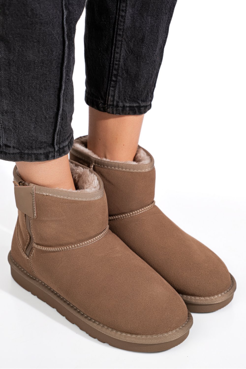 Bézs fordított bőr bakancs 1s7h202