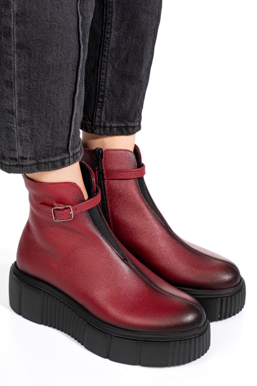 Bordó természetes bőr bakancs 4s7h301