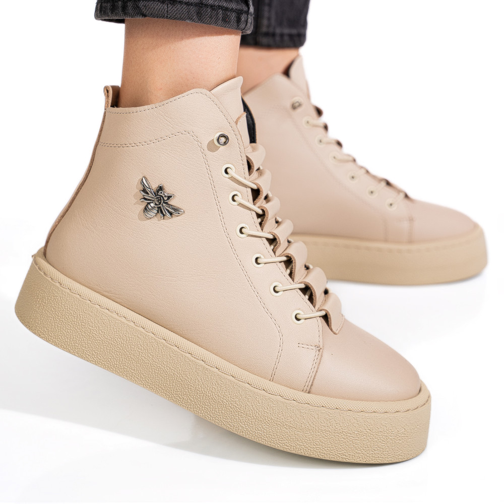 Őszi női bokacsizma