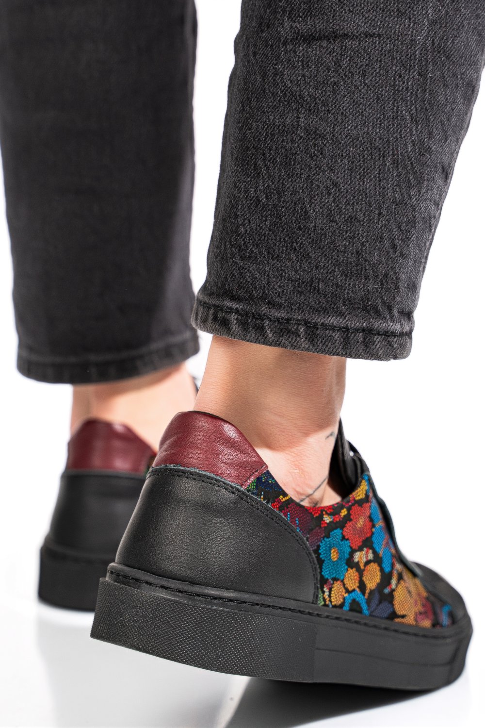 Fekete természetes bőr női lapos cipők 7s7h68