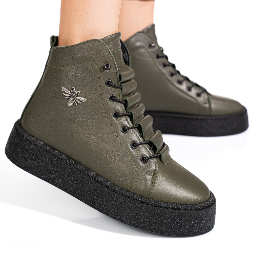 Őszi női bokacsizma