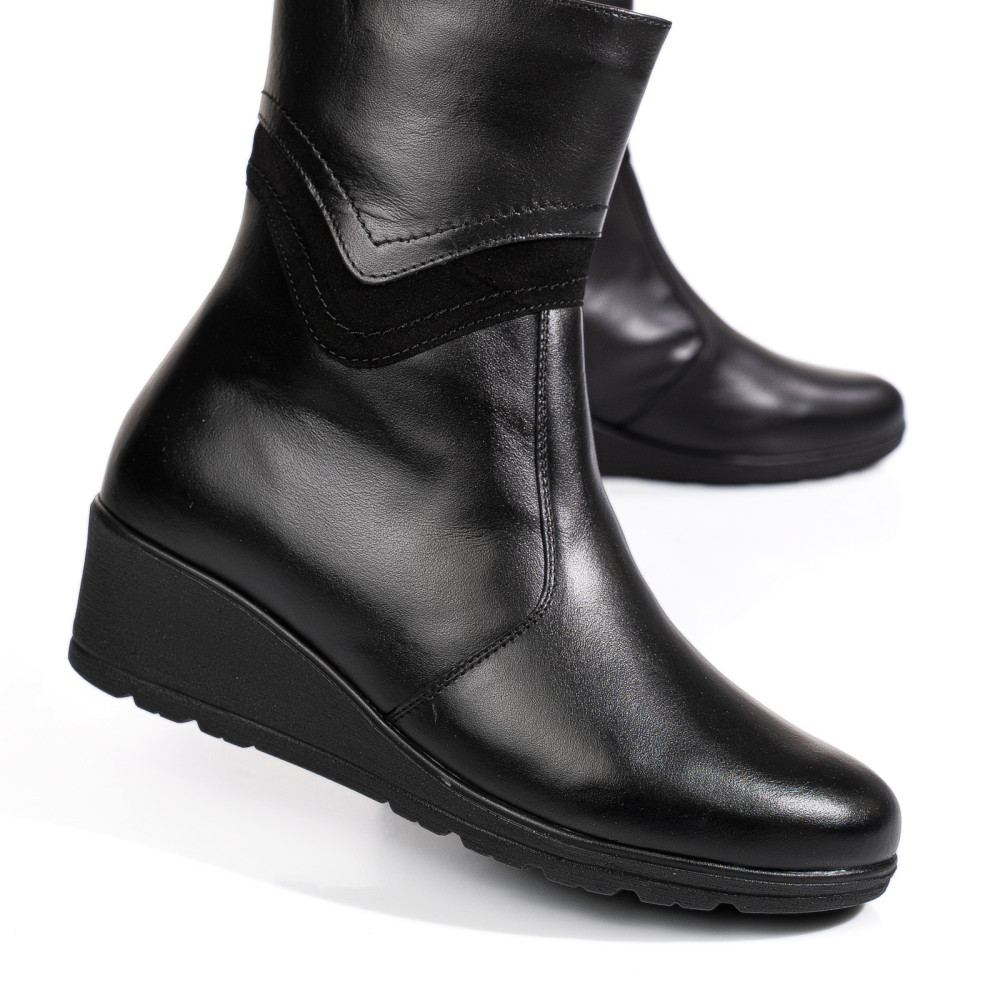 Őszi női bokacsizma