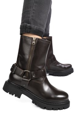 Barna természetes bőr bakancs ws7hh-404h26