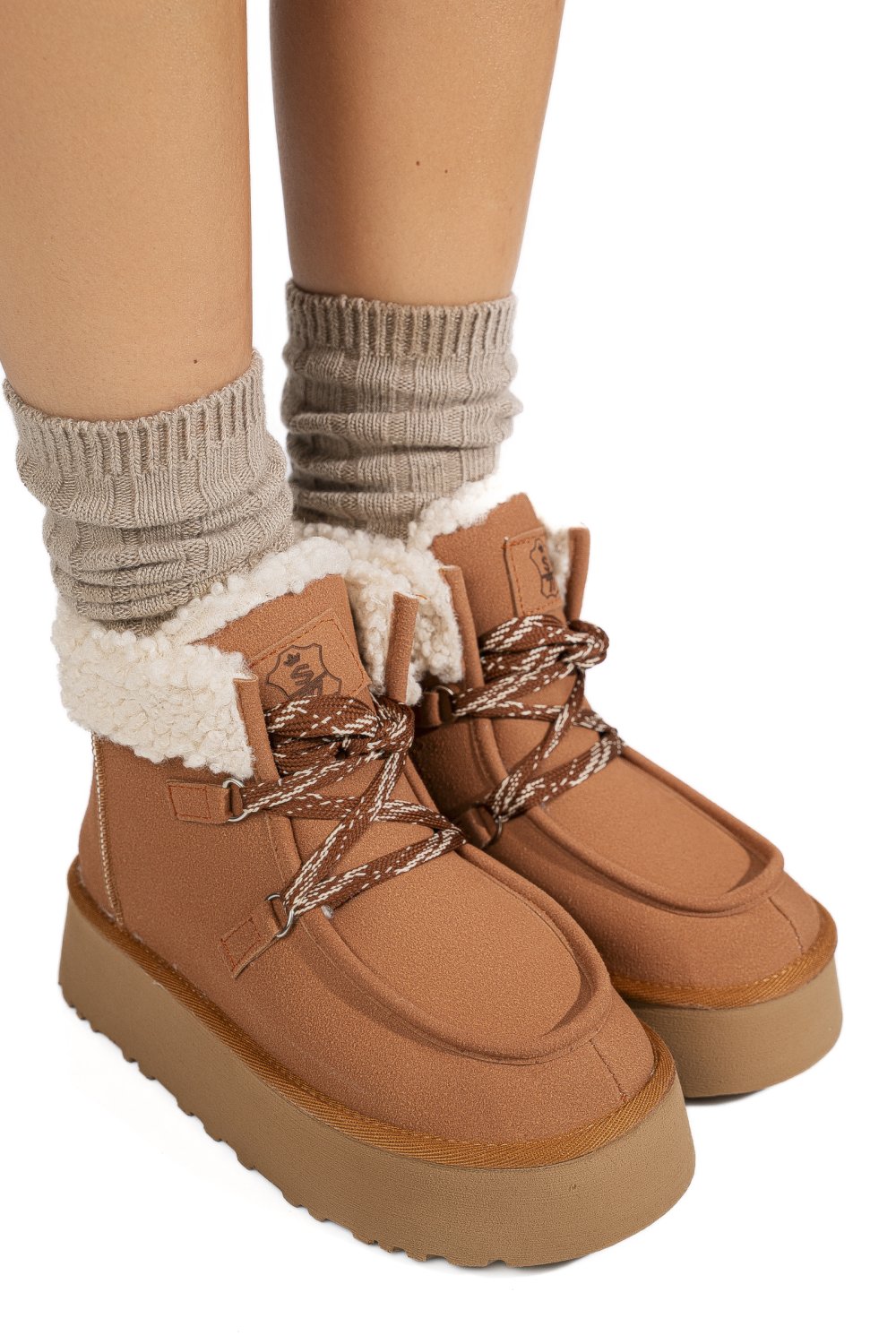 Barna fordított bőr bakancs us7hkb-001