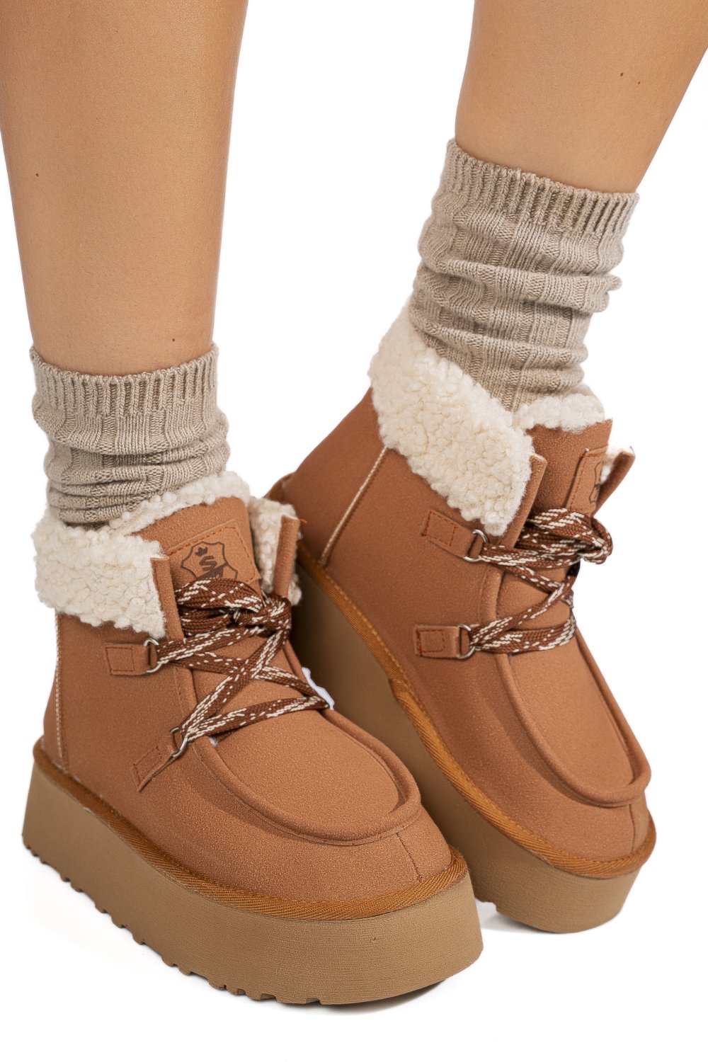 Barna fordított bőr bakancs us7hkb-001