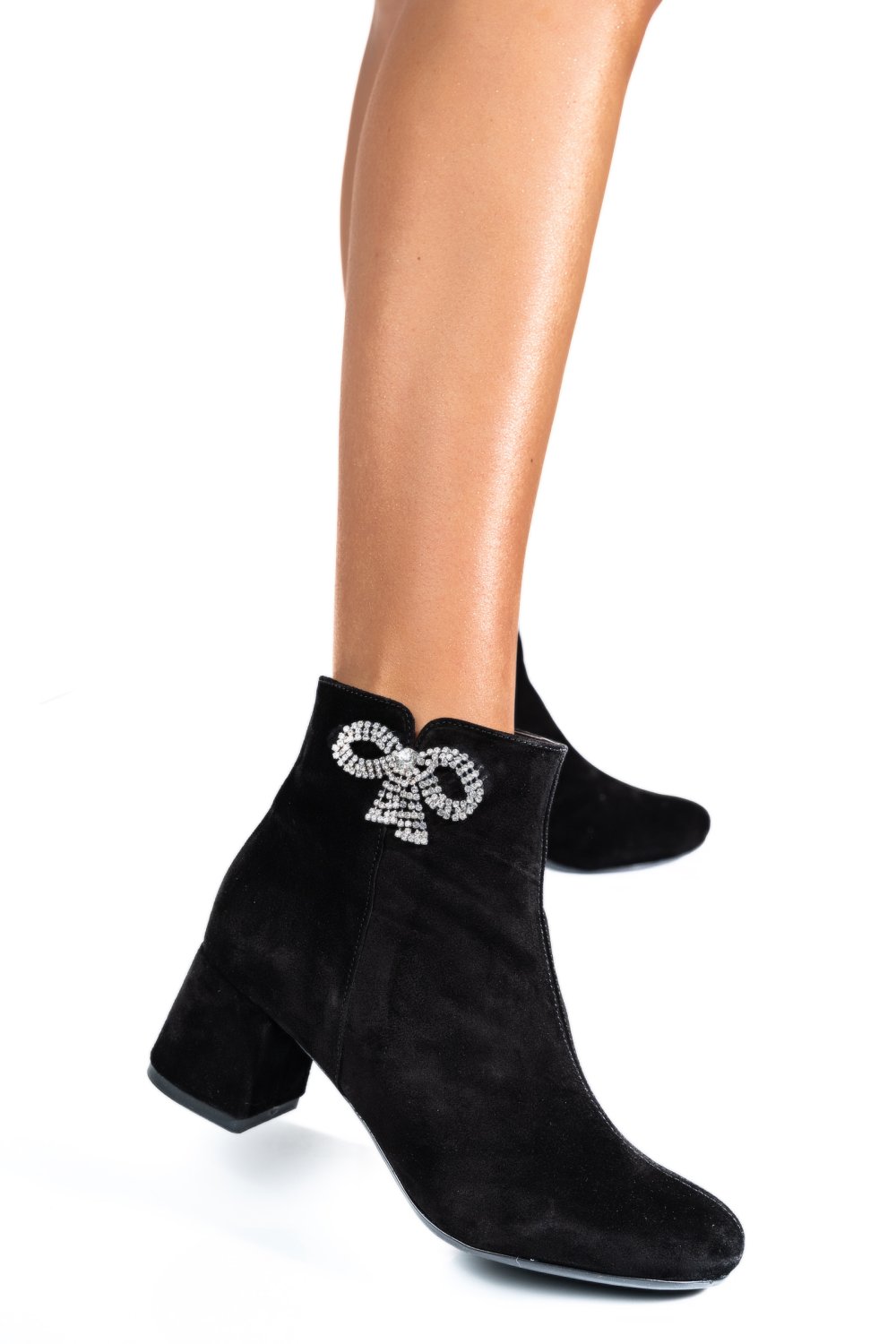 Fekete természetes bőr bokacsizma 7s7h33