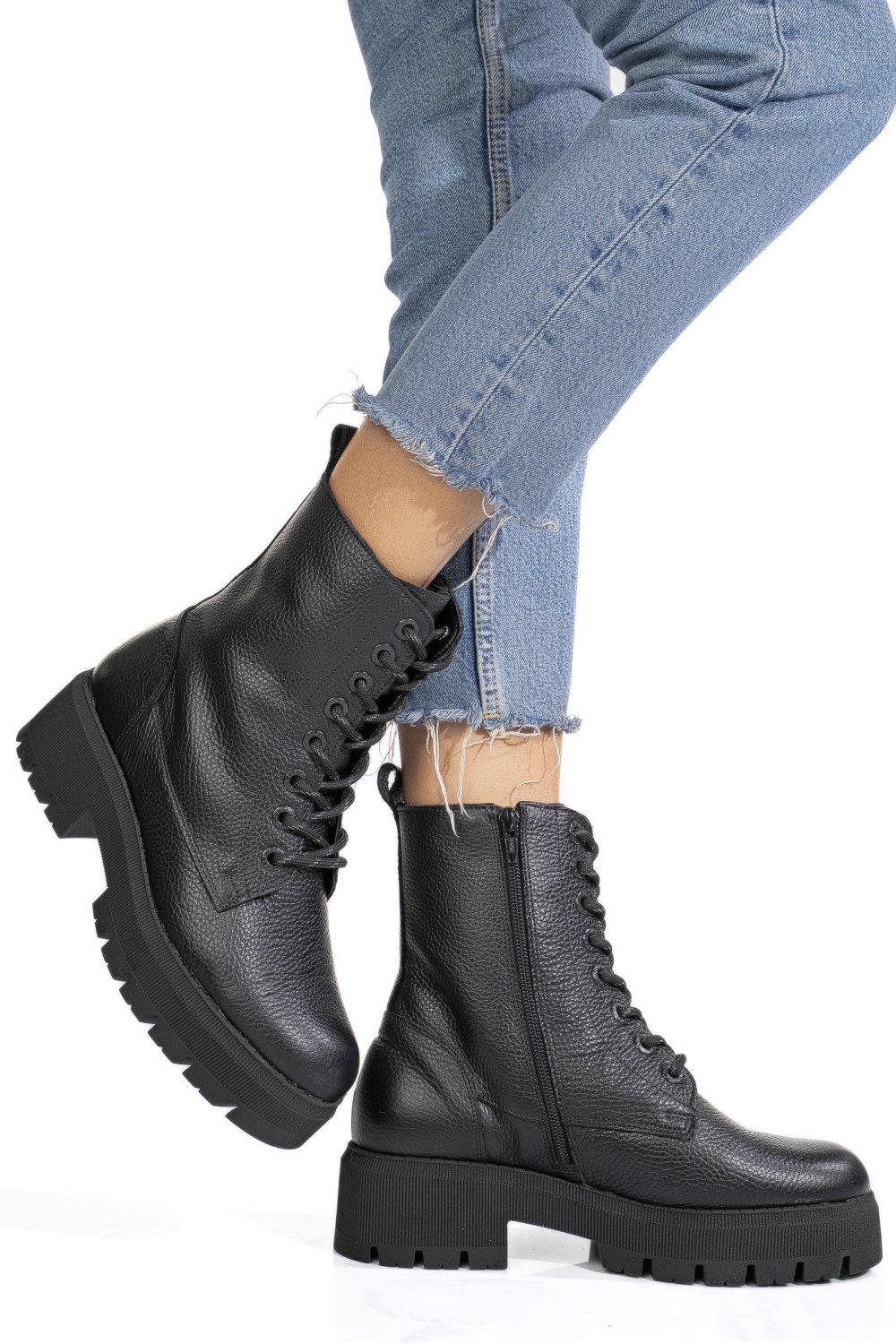 Fekete természetes bőr bakancs 1s7h31-a