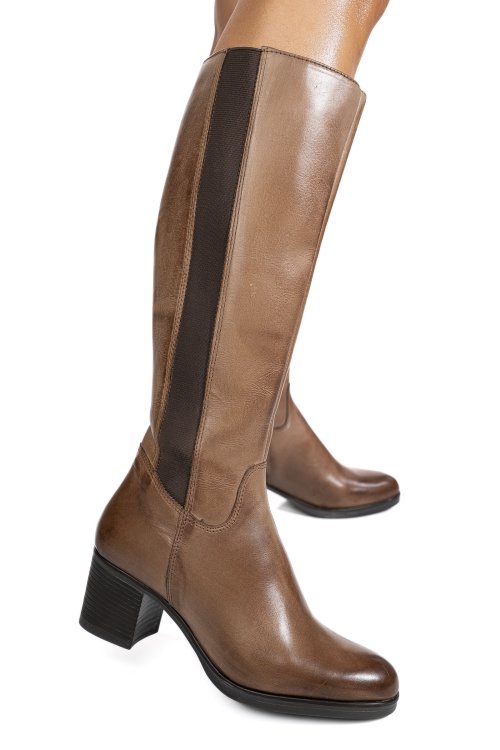 Barna természetes bőr csizma ws7hb70h07