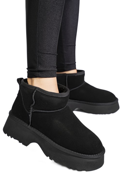 Fekete fordított bőr bakancs 1s7h274