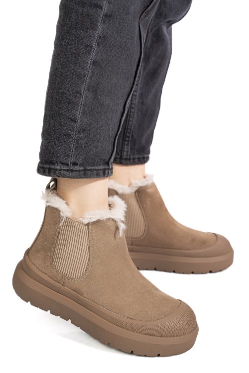 Bézs fordított bőr bakancs is7h1403