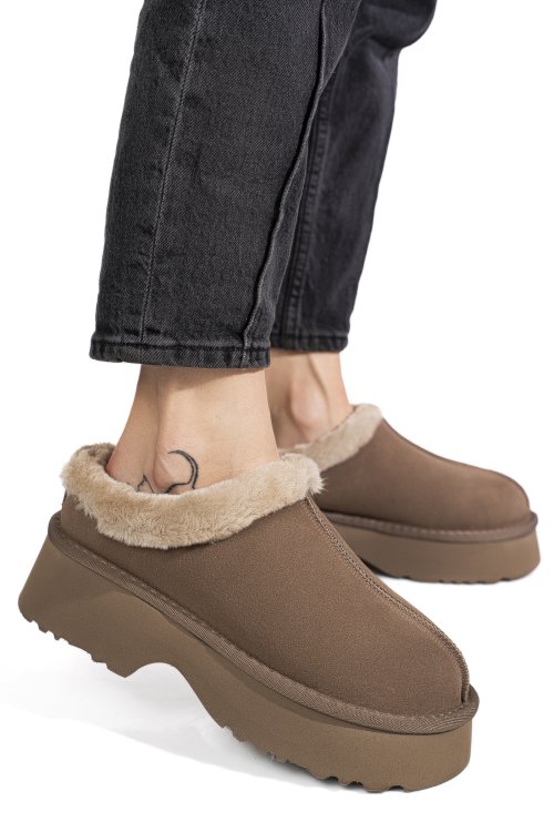 Bézs fordított bőr csizma 1s7h273