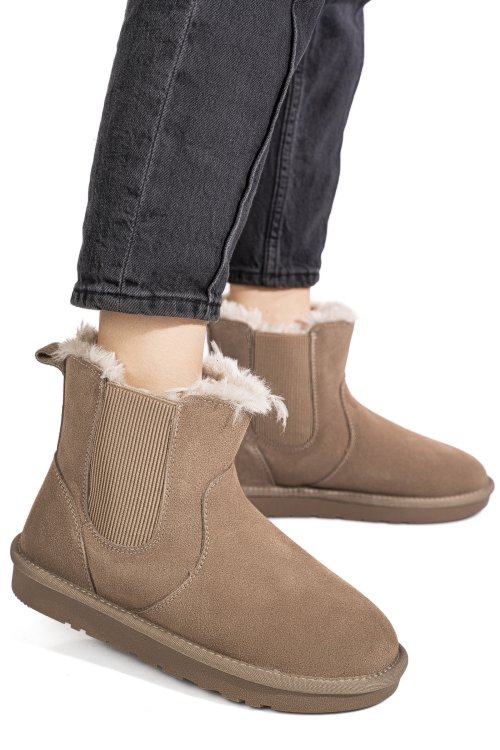 Bézs természetes bőr csizma is7h1421