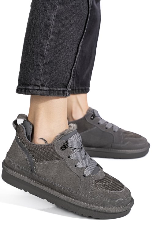 Szürke fordított bőr sport cipők 1s7h204