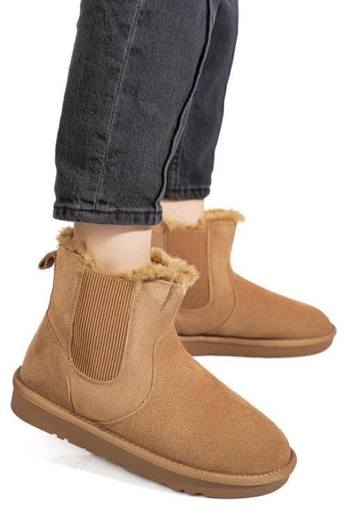 Barna természetes bőr csizma is7h1421