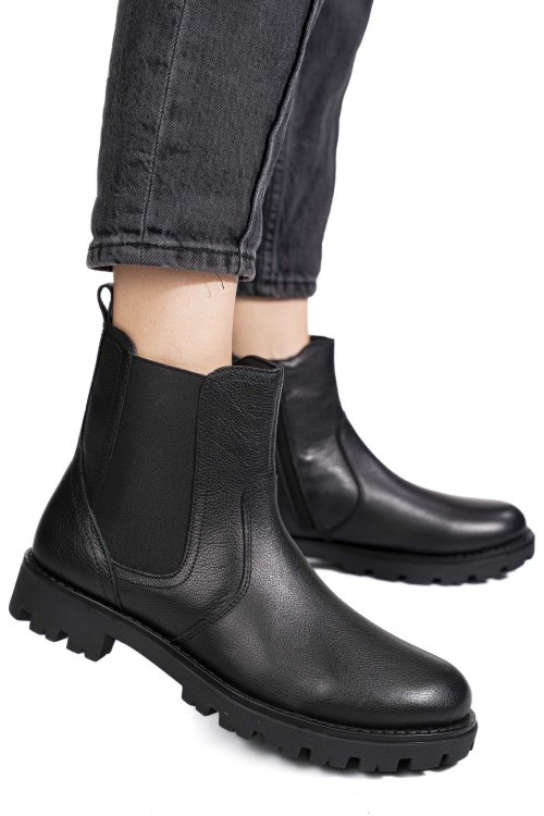 Fekete természetes bőr bakancs 5s7h2442026