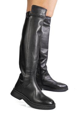 Fekete természetes bőr csizma 1s7h1756