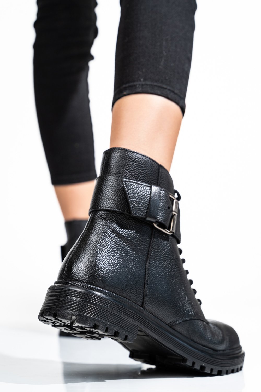 Fekete természetes bőr bakancs 2s7hyy0090201