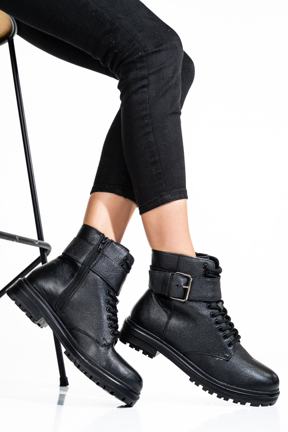 Fekete természetes bőr bakancs 2s7hyy0090201