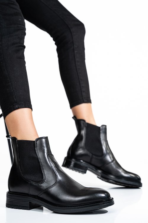 Fekete természetes bőr bakancs ws7hh66h03