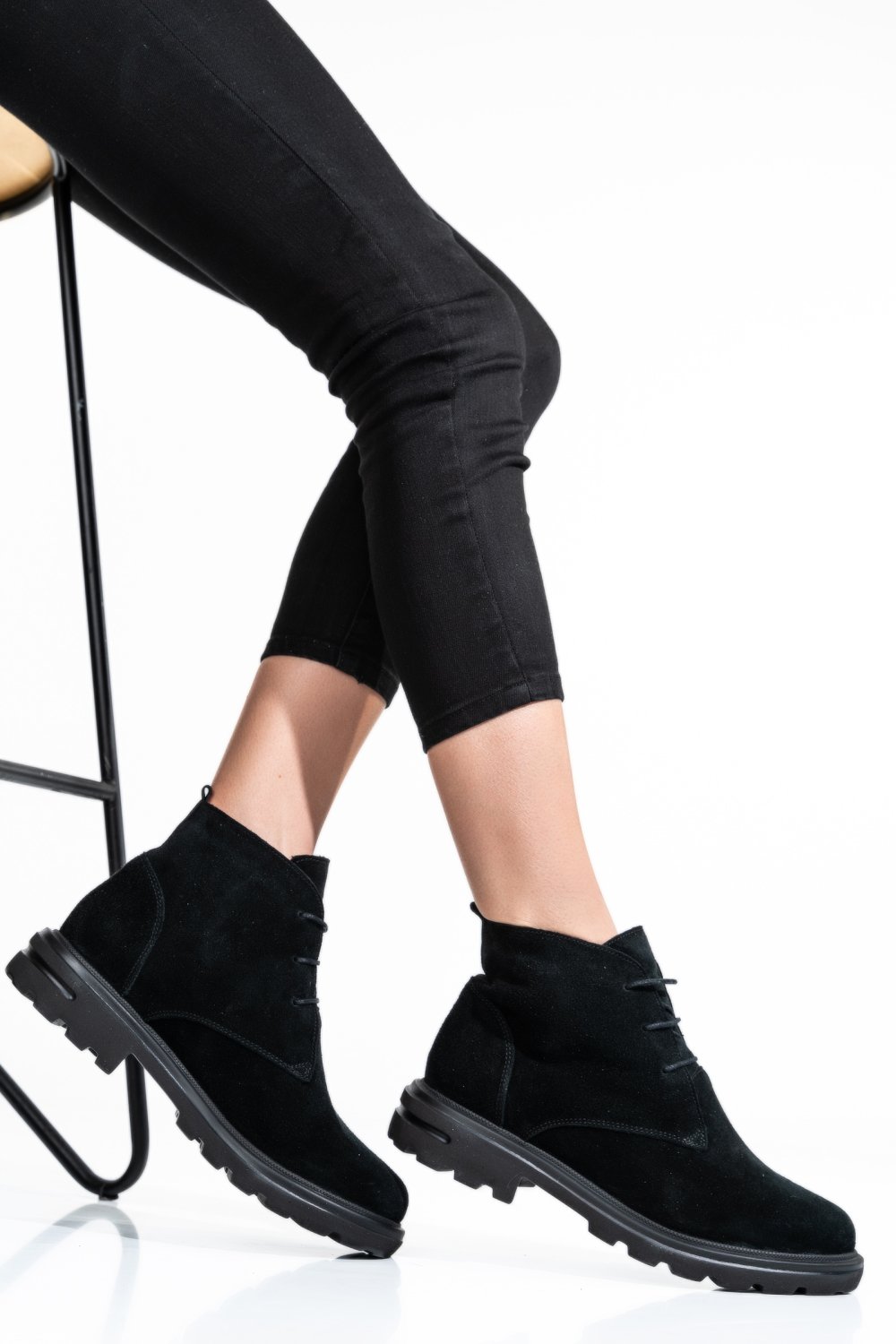 Fekete természetes bőr bakancs 2s7h32-004sp