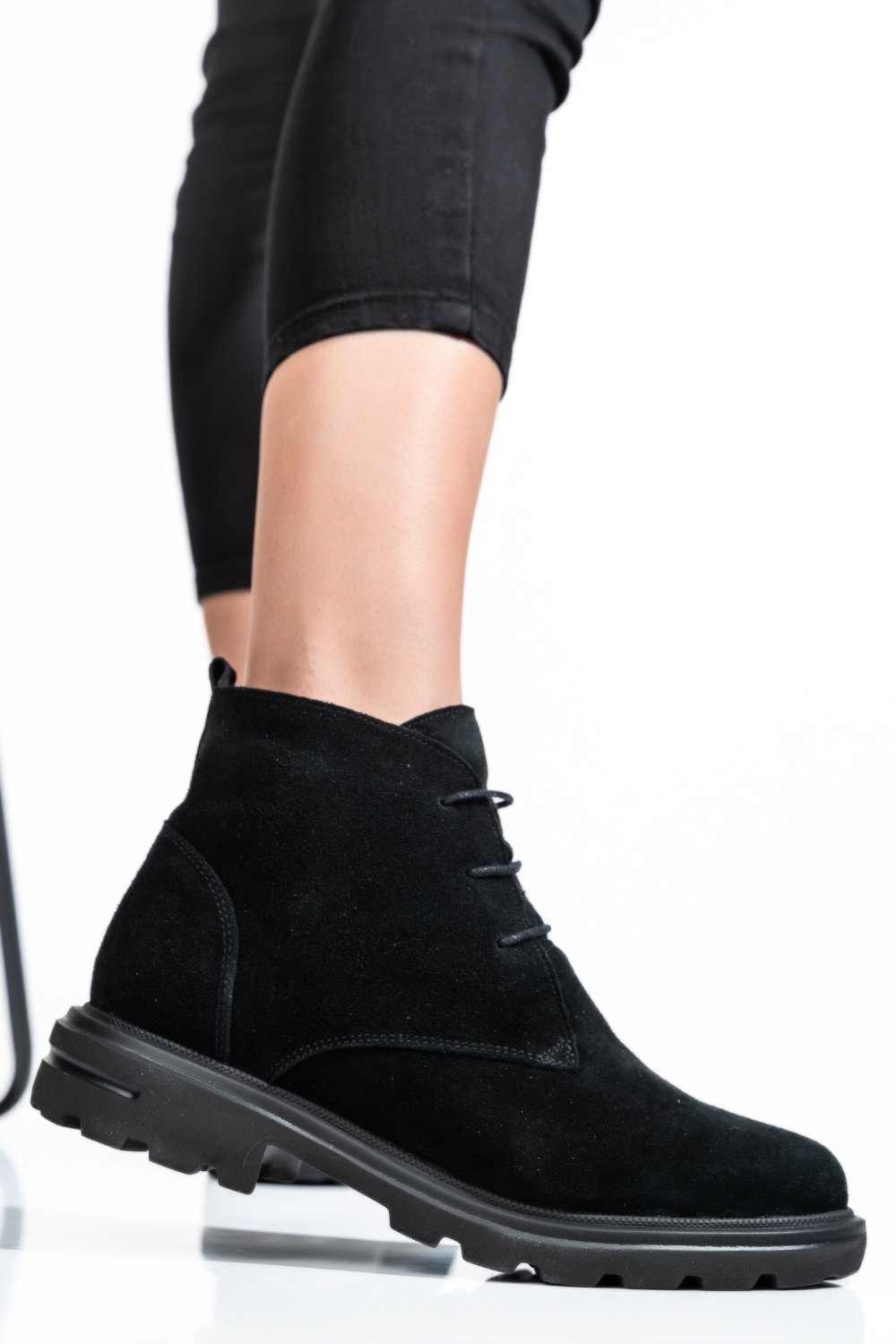 Fekete természetes bőr bakancs 2s7h32-004sp