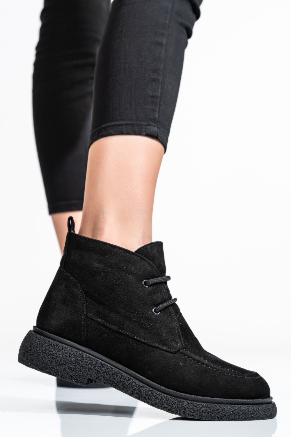 Fekete természetes bőr bakancs 2s7h32-001nbk