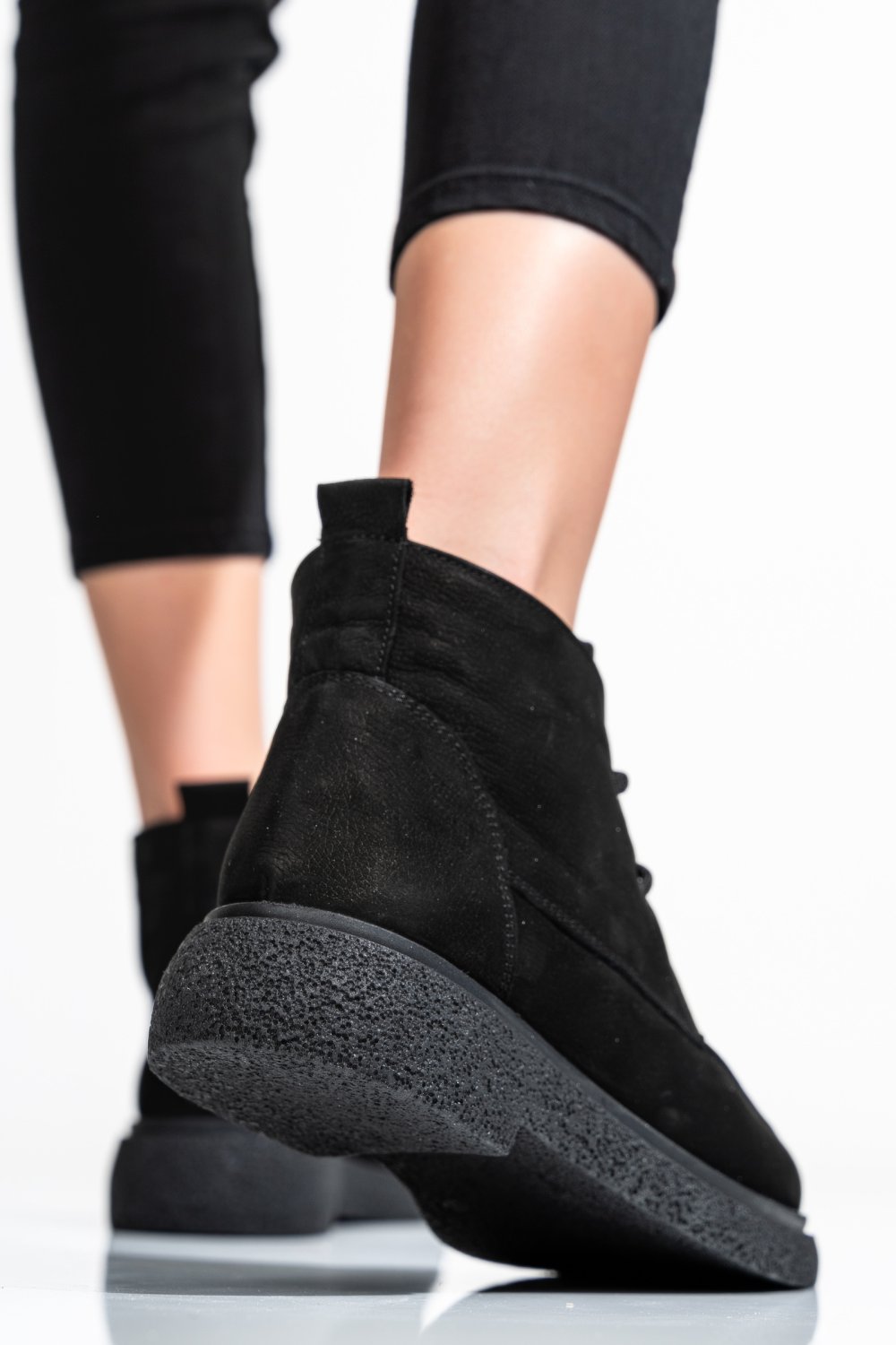 Fekete természetes bőr bakancs 2s7h32-001nbk