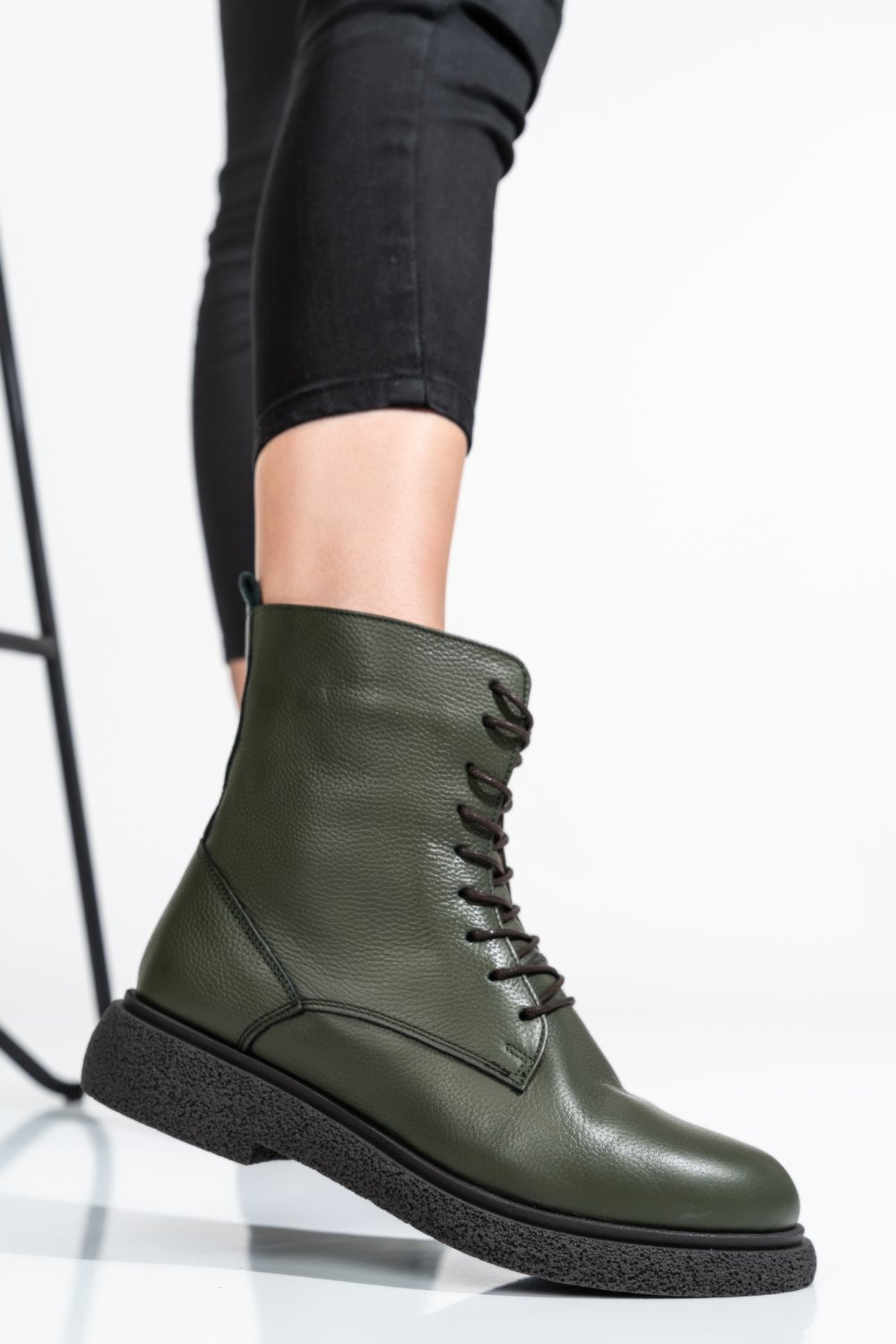 Khaki természetes bőr bakancs 2s7h32-002sfl