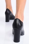Fekete természetes bőr magassarkú cipők 3s7h015