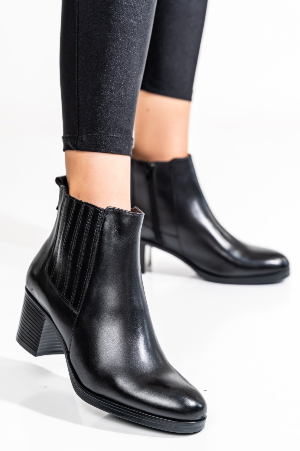 Fekete természetes bőr bokacsizma ws7hh70h13