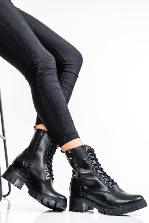 Fekete természetes bőr bakancs vs7hb08-3201