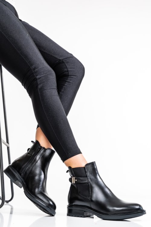 Fekete természetes bőr bakancs ws7hh66h10