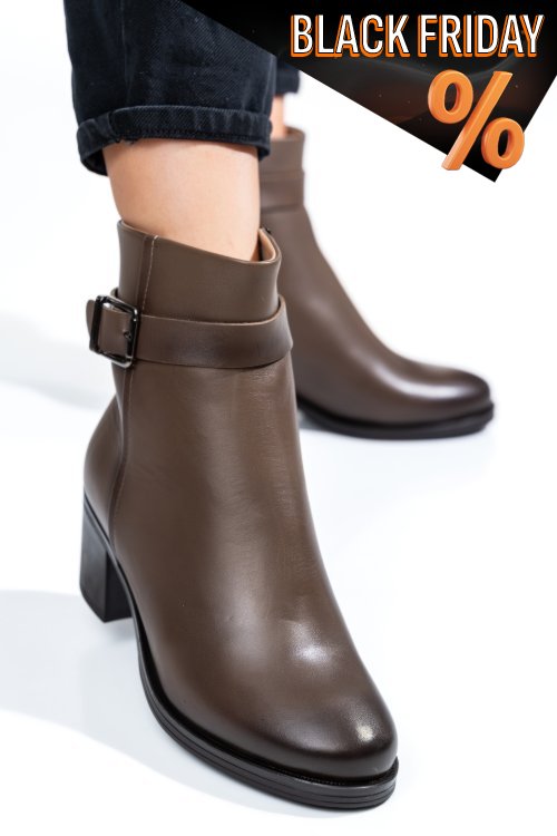 Barna természetes bőr bakancs 2s7h02