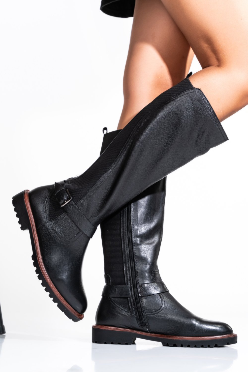 Fekete természetes bőr csizma 8s7h793