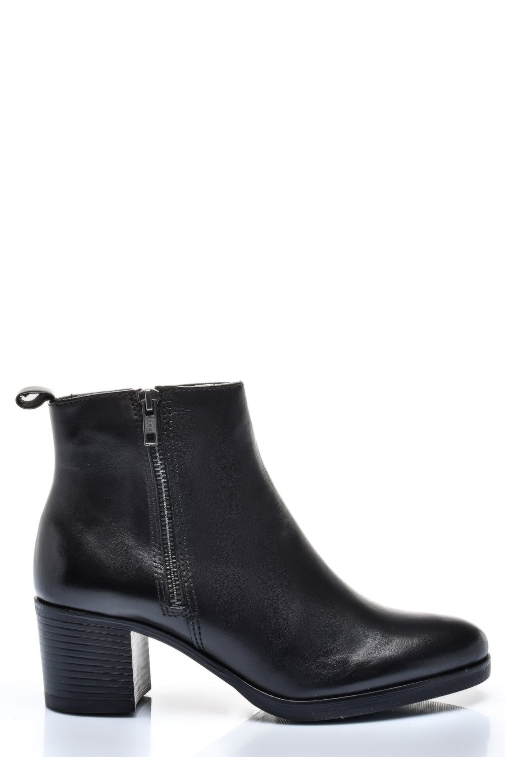 Fekete természetes bőr bakancs ws7hh70h01