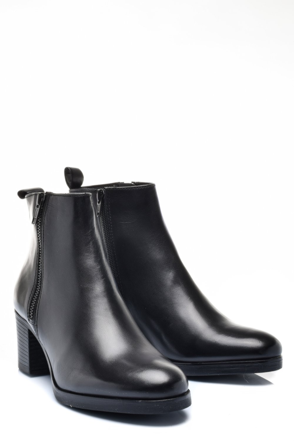 Fekete természetes bőr bakancs ws7hh70h01