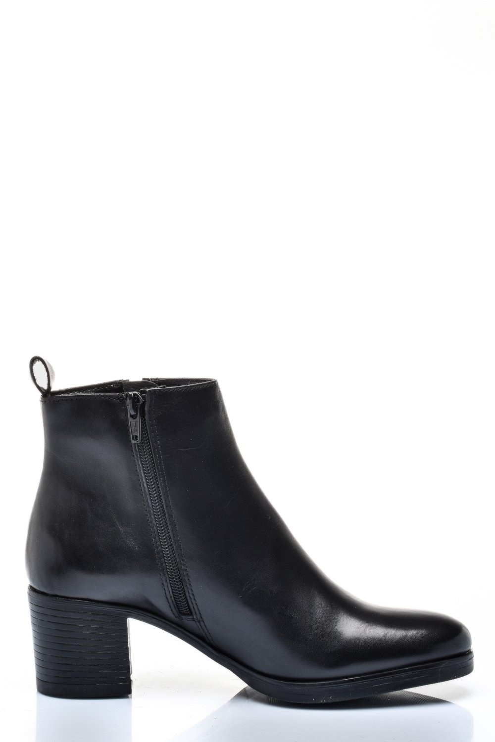 Fekete természetes bőr bakancs ws7hh70h01