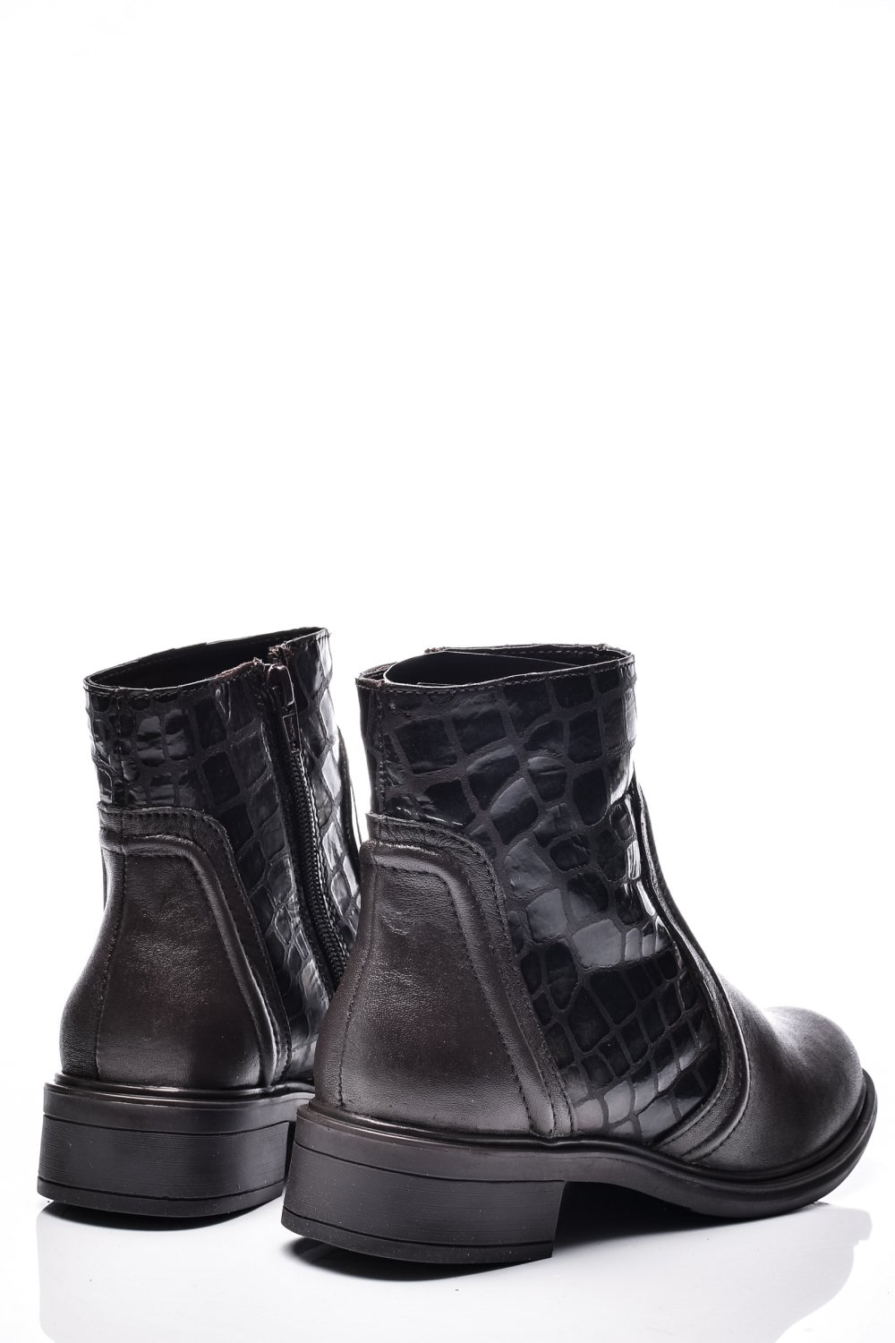 Barna természetes bőr bakancs 7s7h604