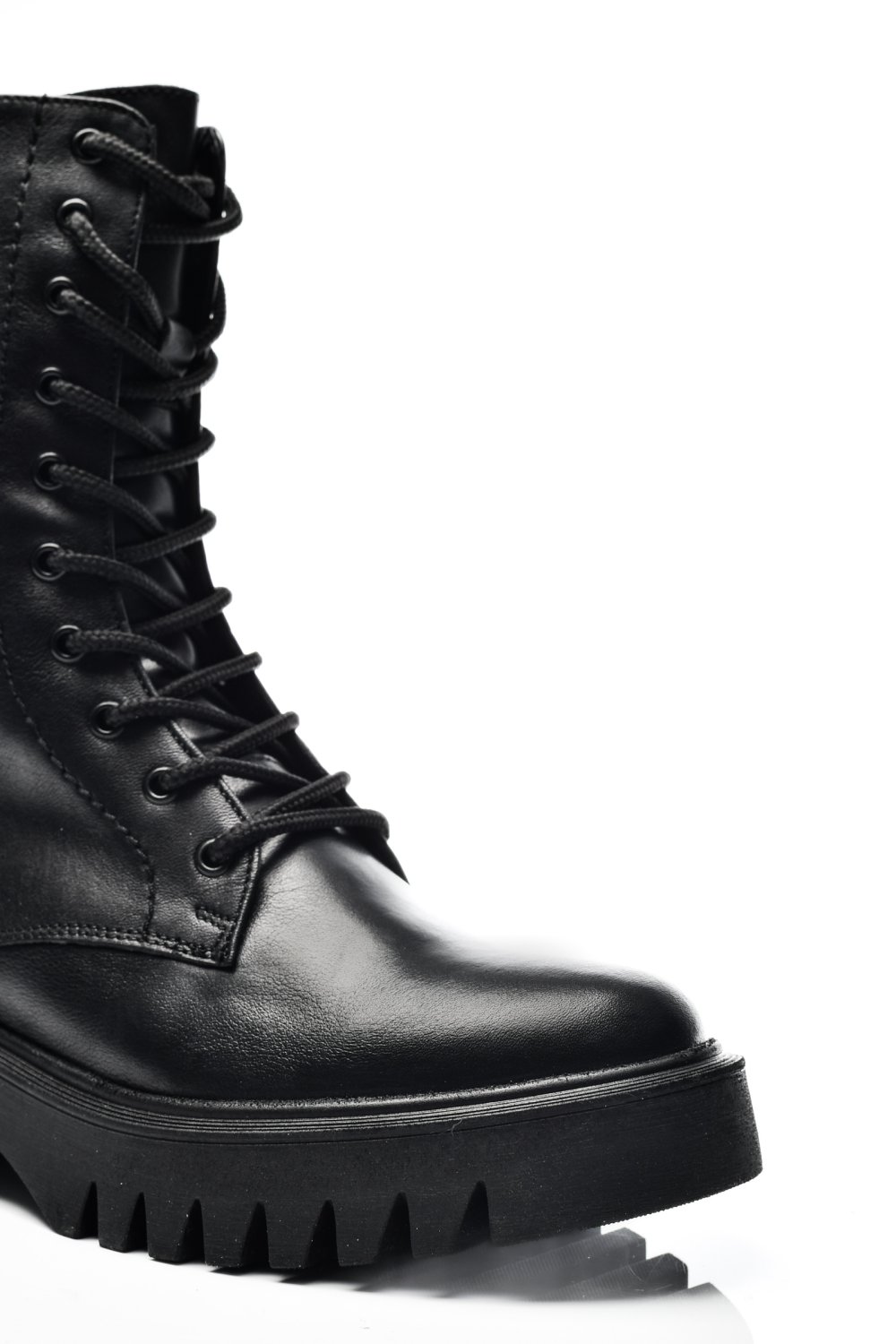 Fekete természetes bőr bakancs 2s7h32-052np