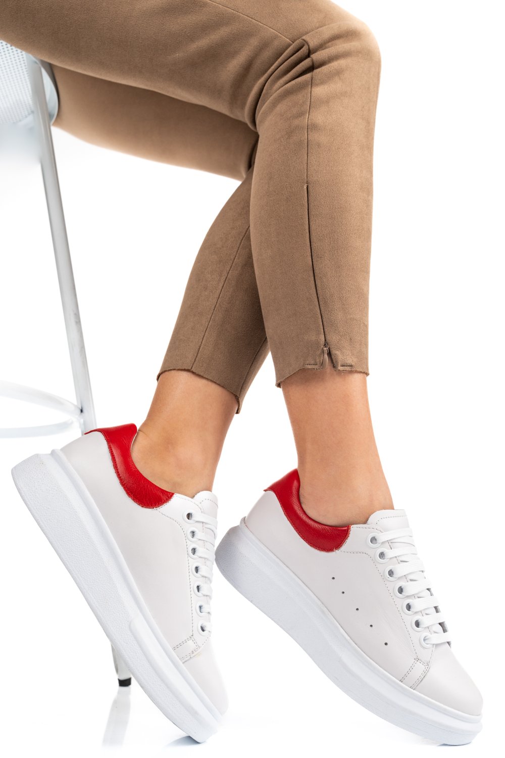 Természetes bőr sport cipők 2s7h01684np