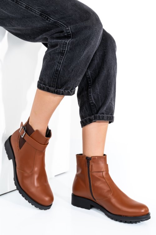 Barna természetes bőr bakancs 0s7h82