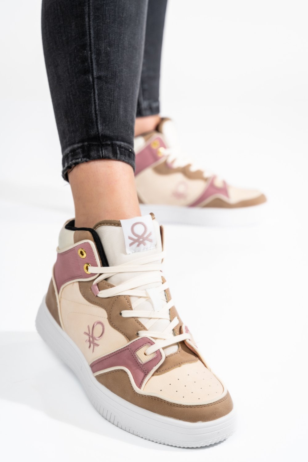 Benetton bézs sportcipők bs7htw227601