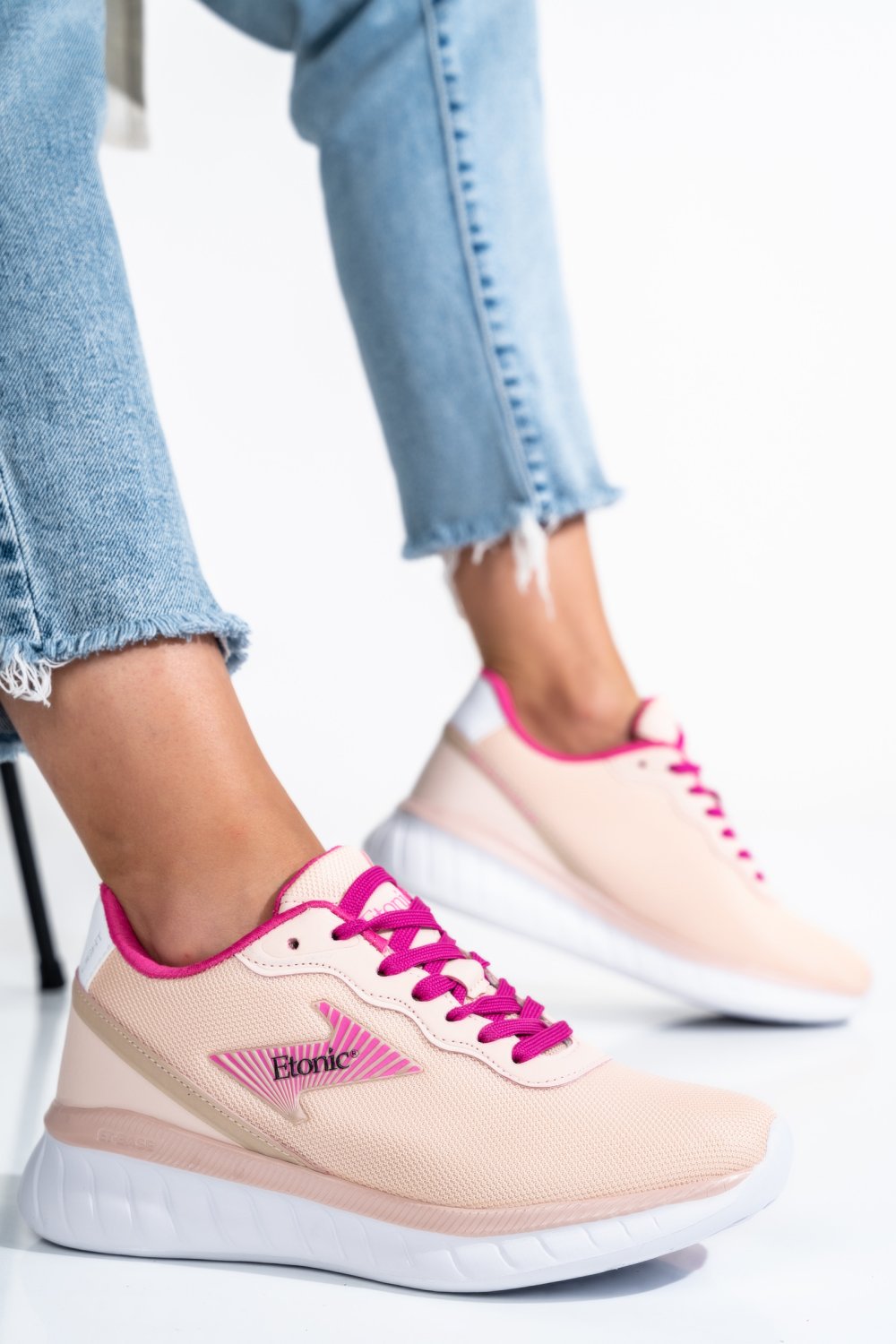 Etonic bézs sportcipők es7htw312697