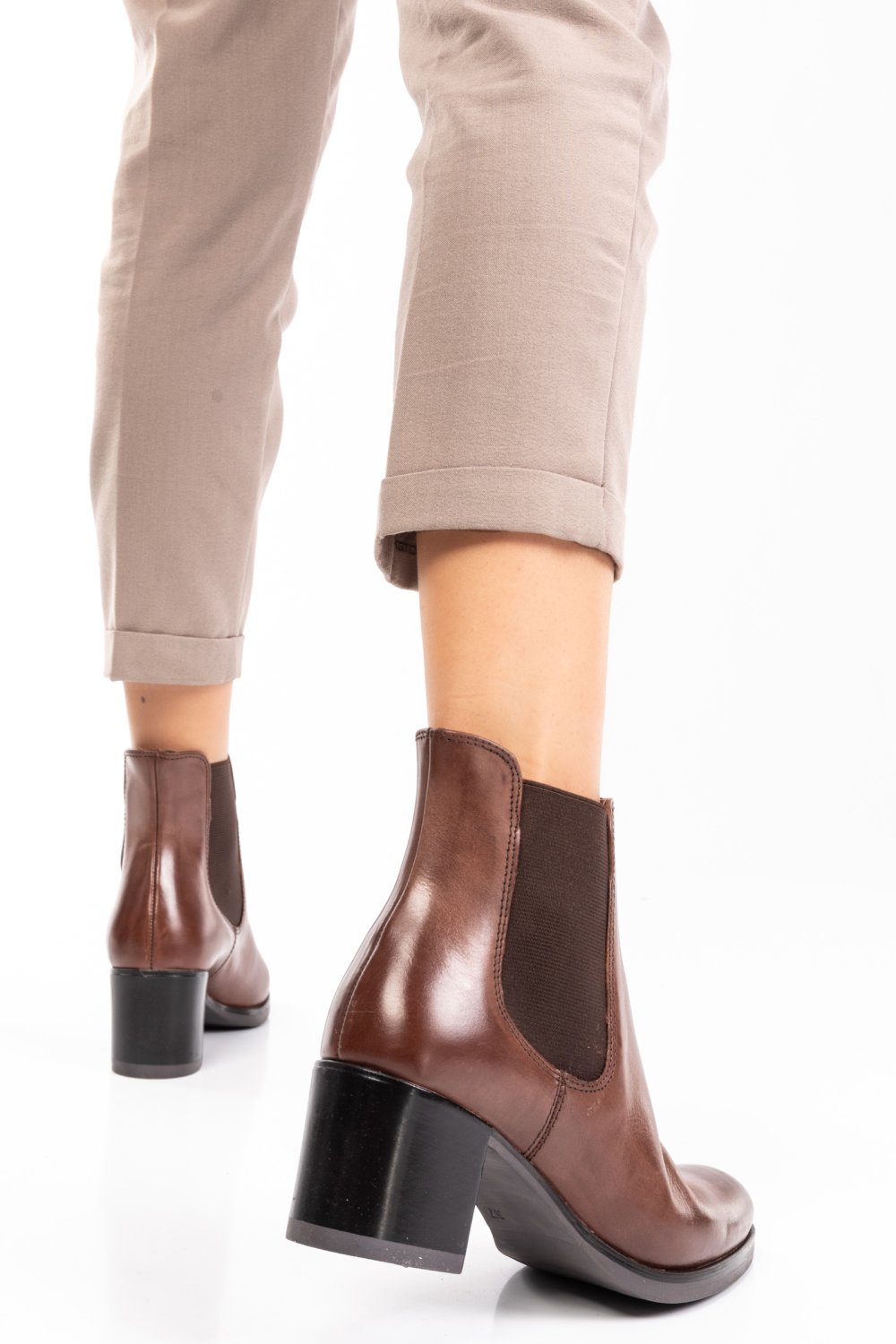 Barna természetes bőr bokacsizma ws7hh-114h22